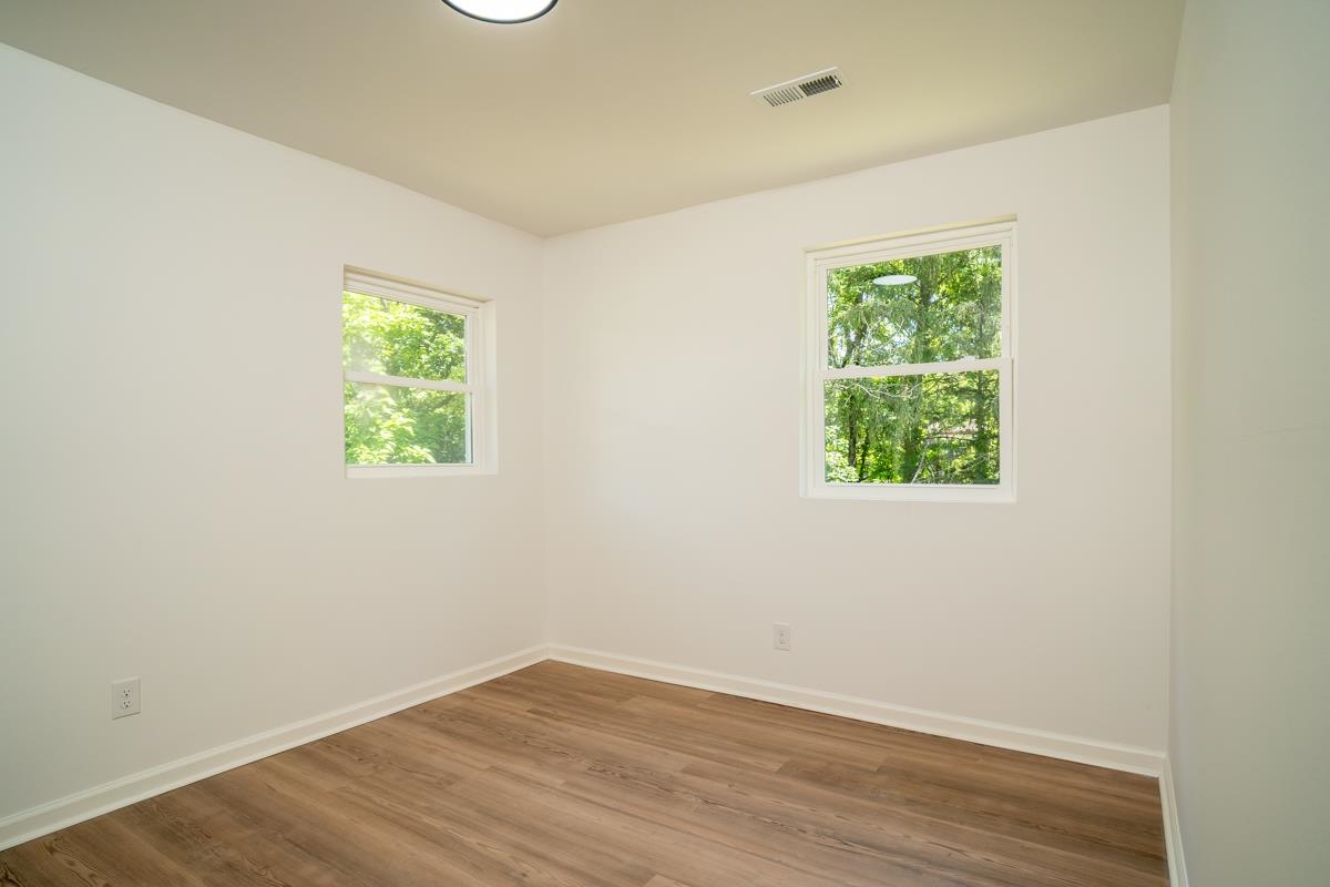 1205 BURNETT ST, STAUNTON, Virginia 24401, 2 Bedrooms Bedrooms, ,1 BathroomBathrooms,Residential,1205 BURNETT ST,677740 MLS # 677740