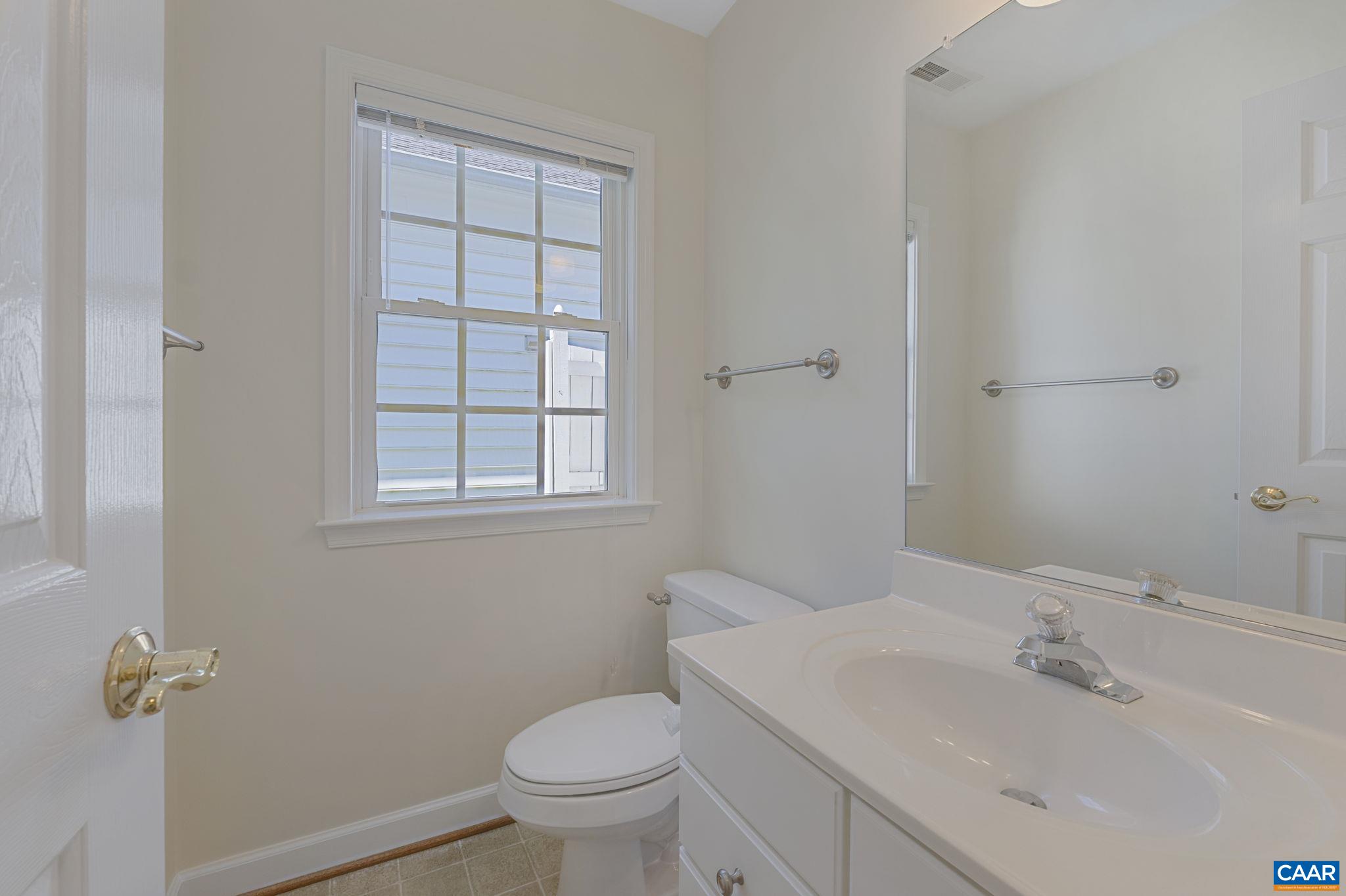 3353 TURNBERRY CIR, CHARLOTTESVILLE, Virginia 22911, 3 Bedrooms Bedrooms, ,2 BathroomsBathrooms,Residential,3353 TURNBERRY CIR,678438 MLS # 678438