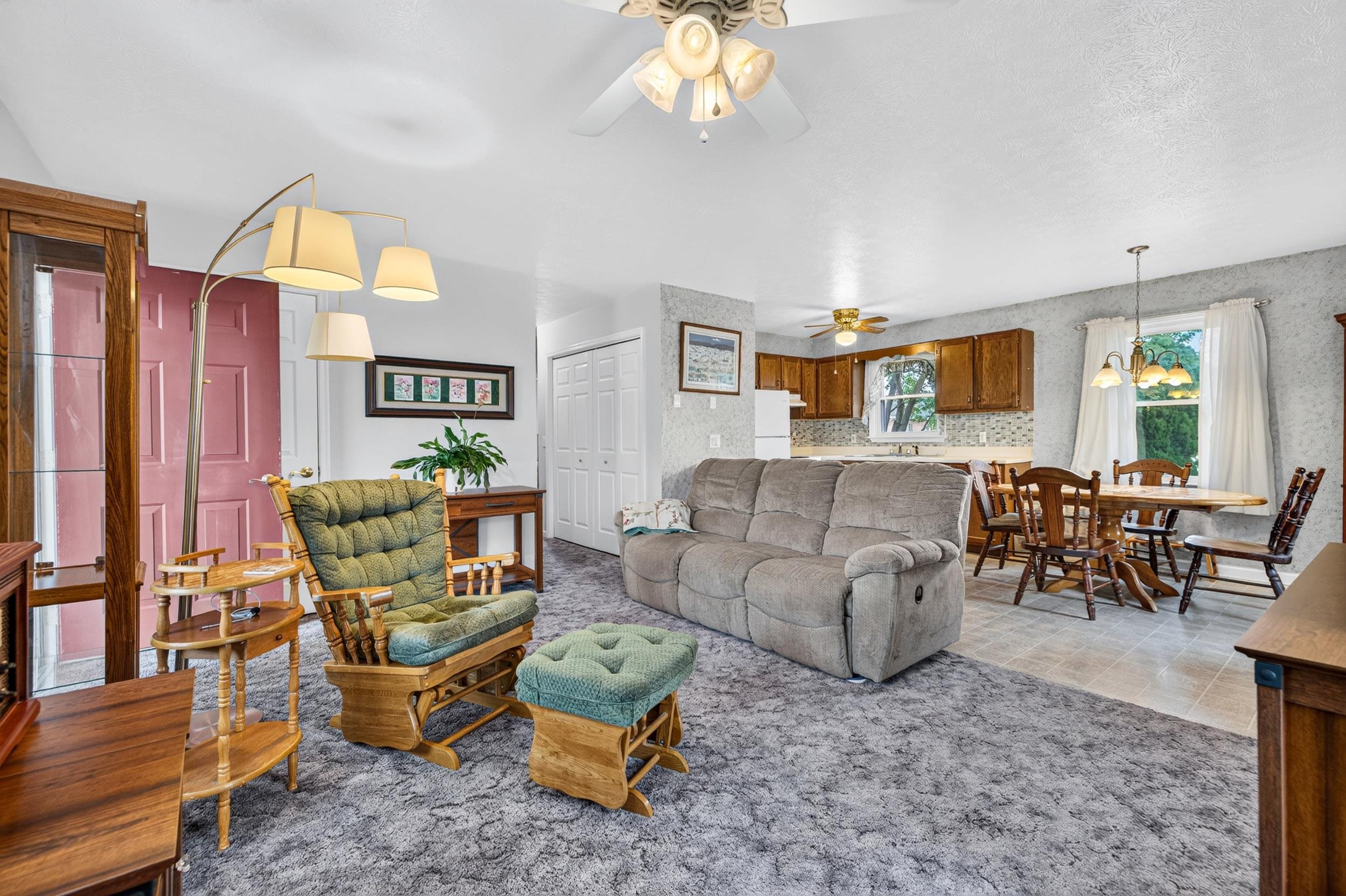 229 1ST ST, BROADWAY, Virginia 22815, 3 Bedrooms Bedrooms, ,1 BathroomBathrooms,Residential,229 1ST ST,678688 MLS # 678688