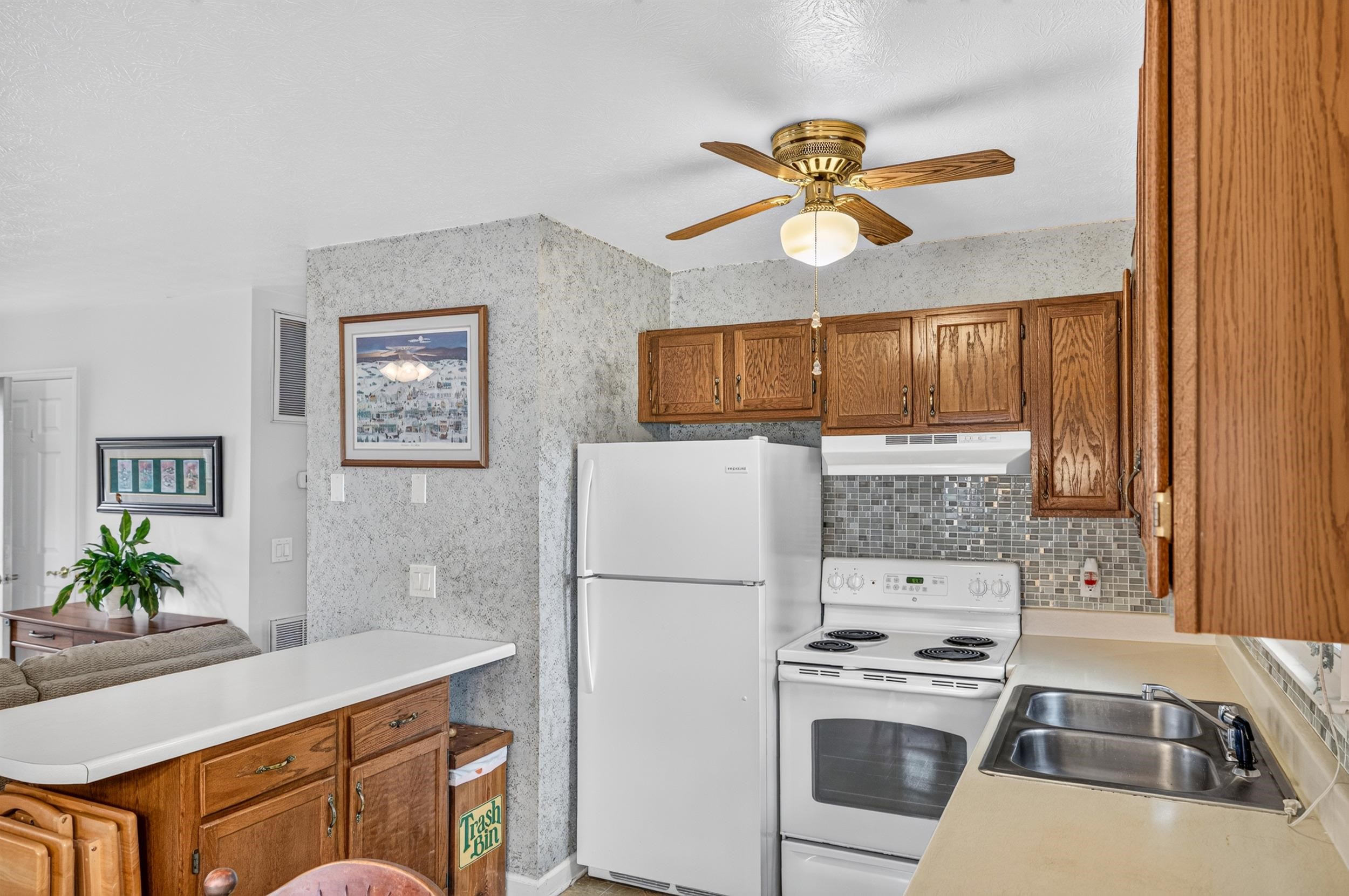 229 1ST ST, BROADWAY, Virginia 22815, 3 Bedrooms Bedrooms, ,1 BathroomBathrooms,Residential,229 1ST ST,678688 MLS # 678688