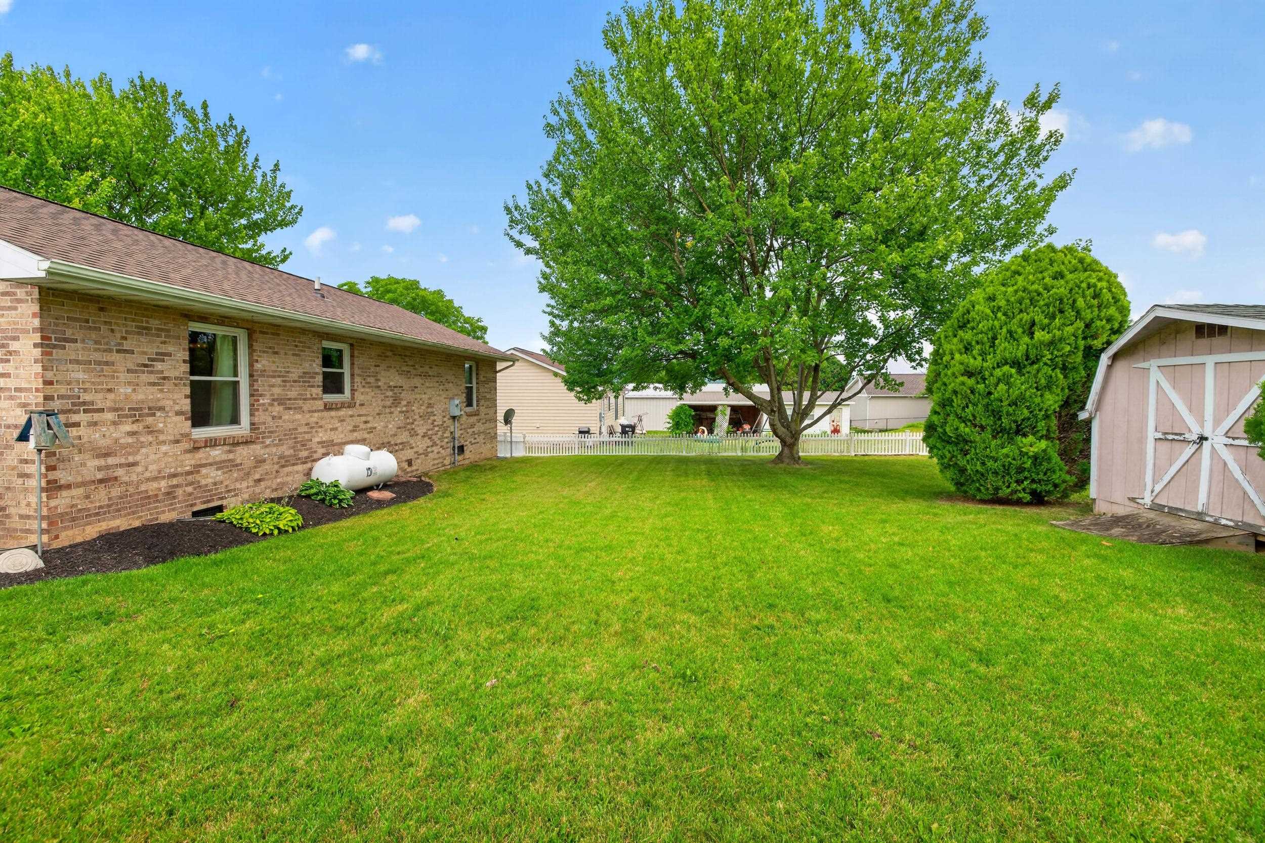 229 1ST ST, BROADWAY, Virginia 22815, 3 Bedrooms Bedrooms, ,1 BathroomBathrooms,Residential,229 1ST ST,678688 MLS # 678688