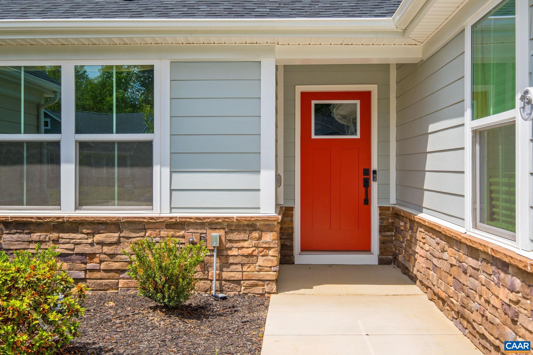 5128 LAZY BRANCH LN, KESWICK, Virginia 22947, 2 Bedrooms Bedrooms, ,2 BathroomsBathrooms,Residential,5128 LAZY BRANCH LN,678703 MLS # 678703