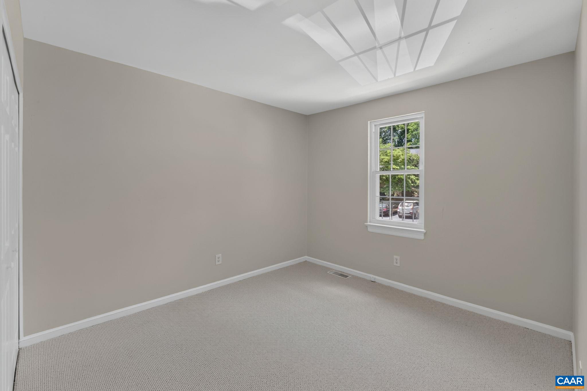 113 SCARBOROUGH PL, CHARLOTTESVILLE, Virginia 22903, 3 Bedrooms Bedrooms, ,1 BathroomBathrooms,Residential,113 SCARBOROUGH PL,678735 MLS # 678735
