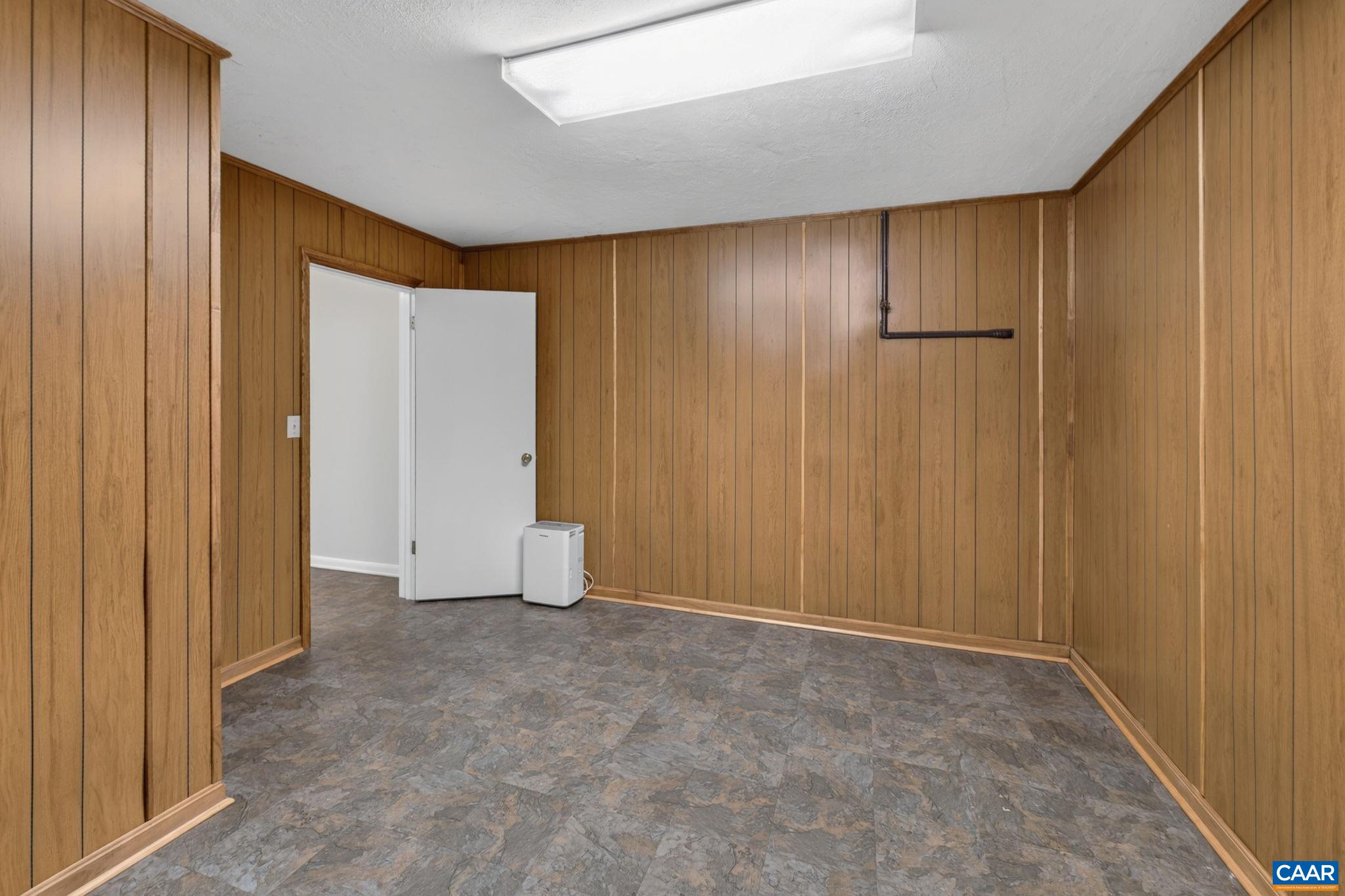 113 SCARBOROUGH PL, CHARLOTTESVILLE, Virginia 22903, 3 Bedrooms Bedrooms, ,1 BathroomBathrooms,Residential,113 SCARBOROUGH PL,678735 MLS # 678735