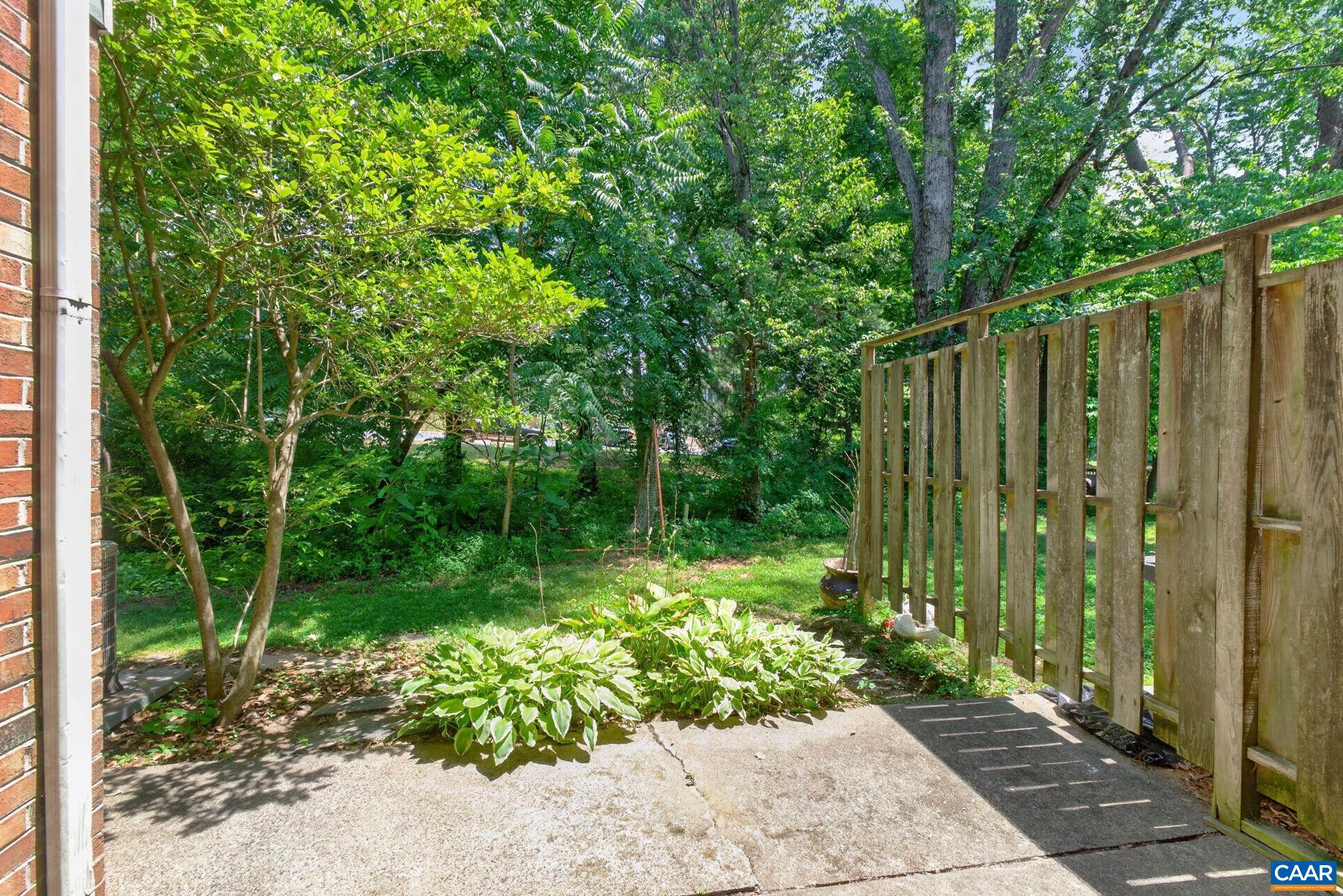 113 SCARBOROUGH PL, CHARLOTTESVILLE, Virginia 22903, 3 Bedrooms Bedrooms, ,1 BathroomBathrooms,Residential,113 SCARBOROUGH PL,678735 MLS # 678735
