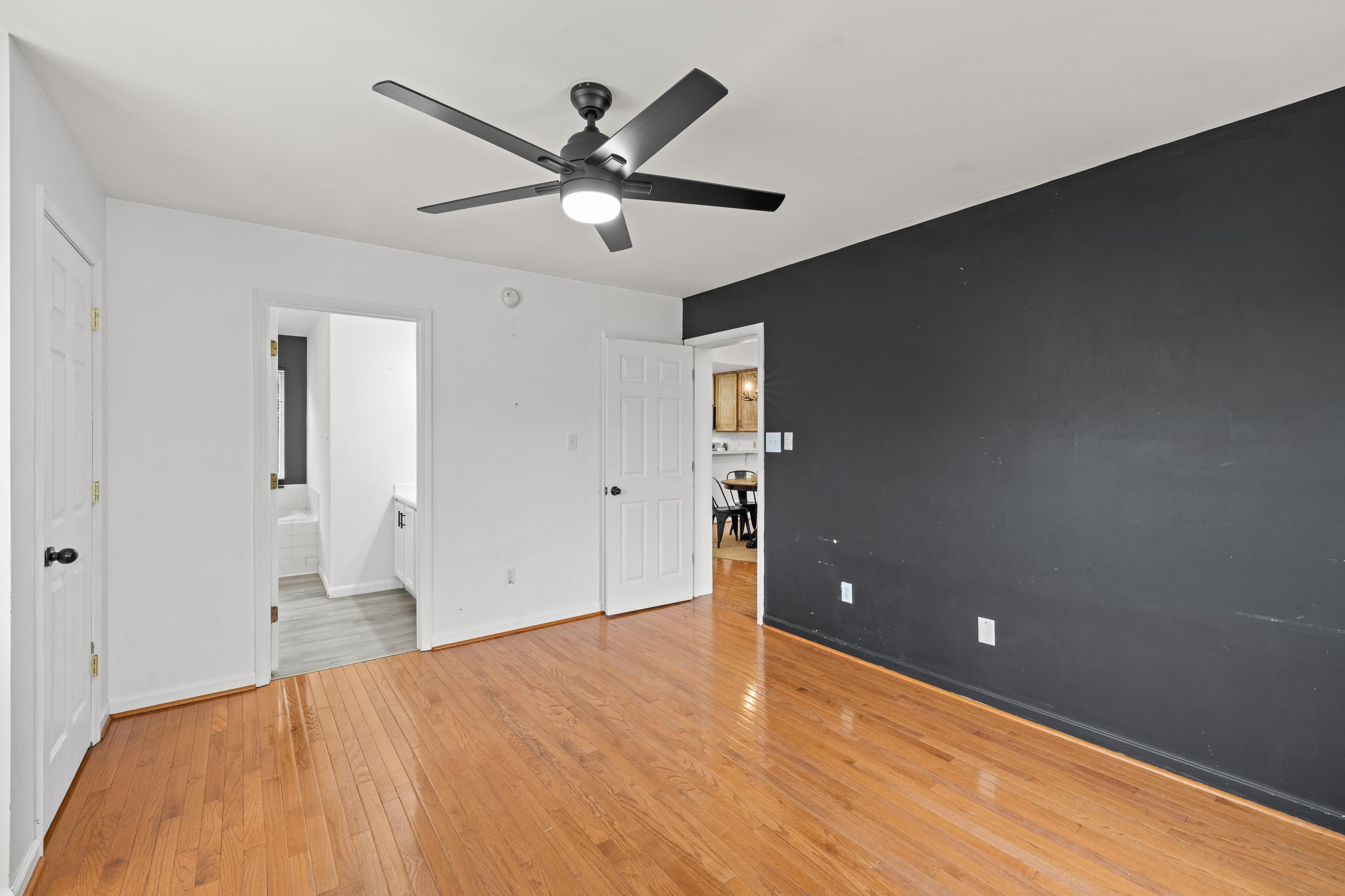 2425 OLD GREENVILLE RD, STAUNTON, Virginia 24401, 3 Bedrooms Bedrooms, ,2 BathroomsBathrooms,Residential,2425 OLD GREENVILLE RD,678837 MLS # 678837