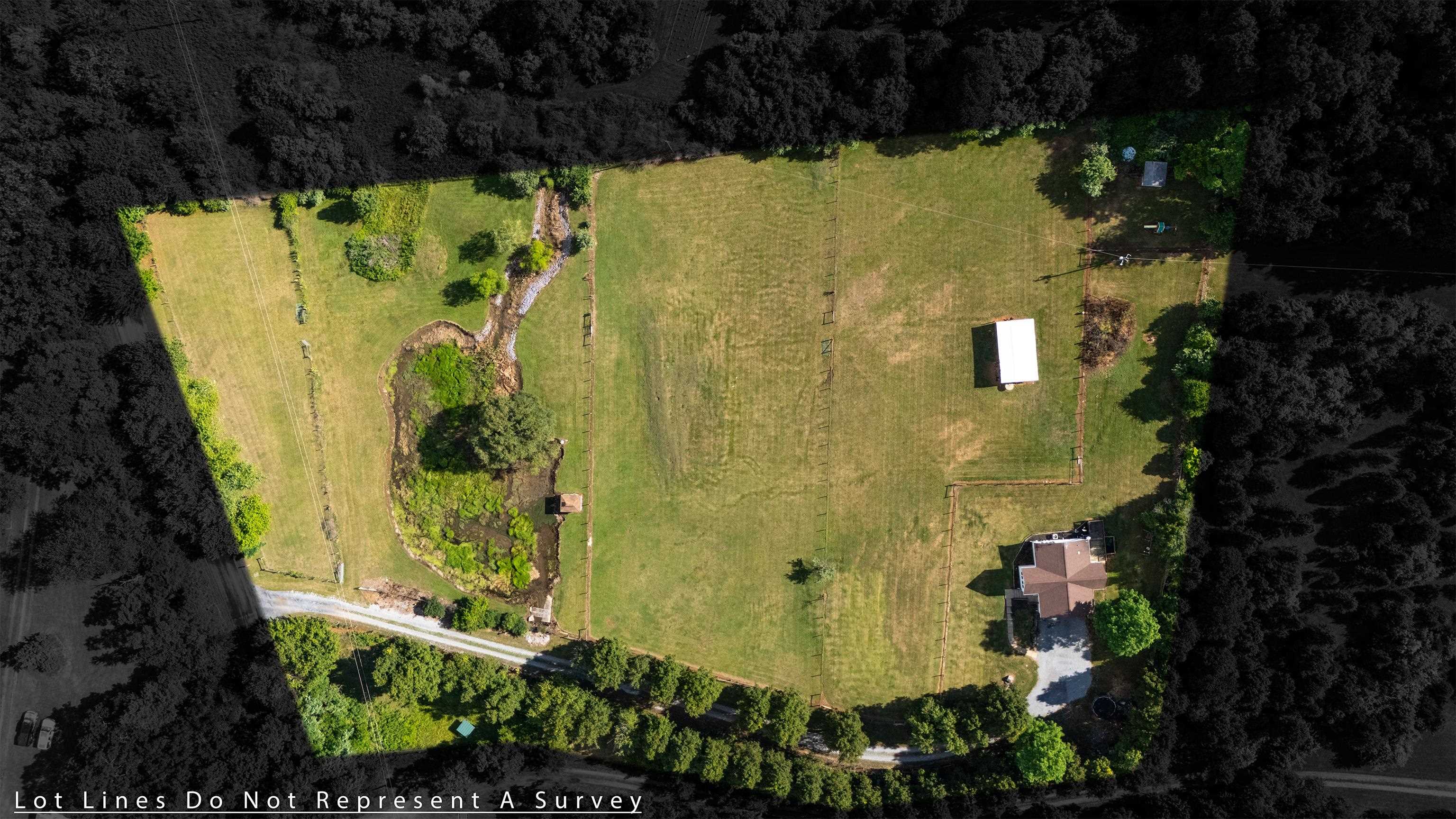 2425 OLD GREENVILLE RD, STAUNTON, Virginia 24401, 3 Bedrooms Bedrooms, ,2 BathroomsBathrooms,Residential,2425 OLD GREENVILLE RD,678837 MLS # 678837