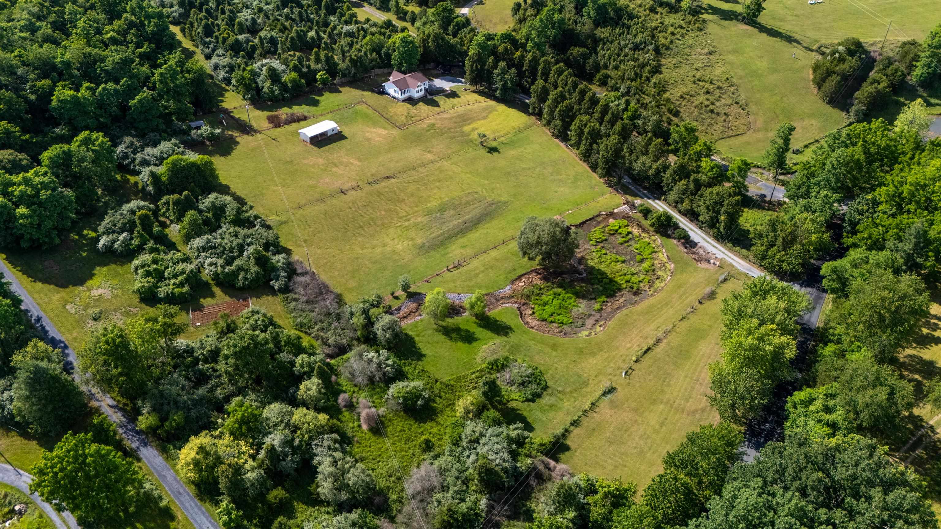 2425 OLD GREENVILLE RD, STAUNTON, Virginia 24401, 3 Bedrooms Bedrooms, ,2 BathroomsBathrooms,Residential,2425 OLD GREENVILLE RD,678837 MLS # 678837