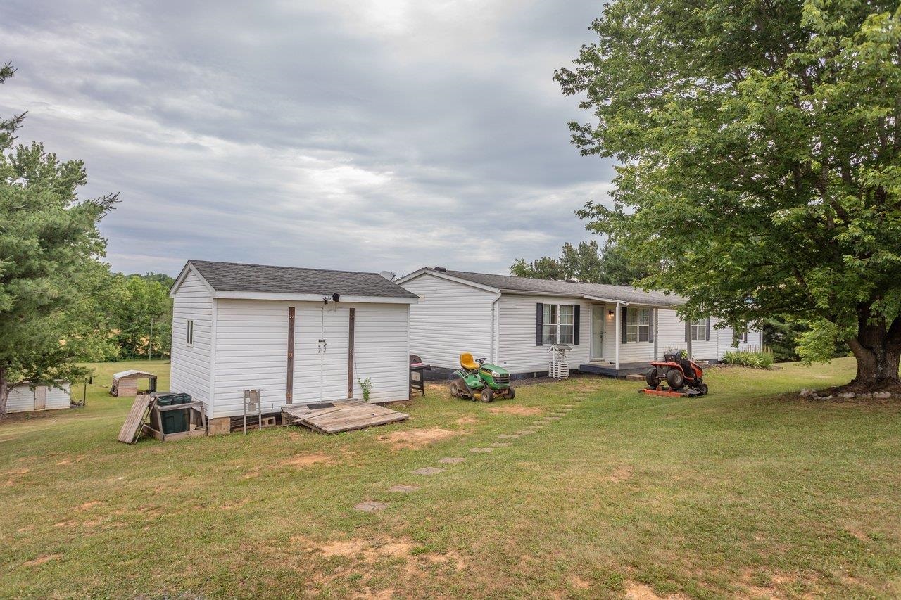 1859 QUICKSBURG RD, QUICKSBURG, Virginia 22847, 4 Bedrooms Bedrooms, ,2 BathroomsBathrooms,Residential,1859 QUICKSBURG RD,678838 MLS # 678838