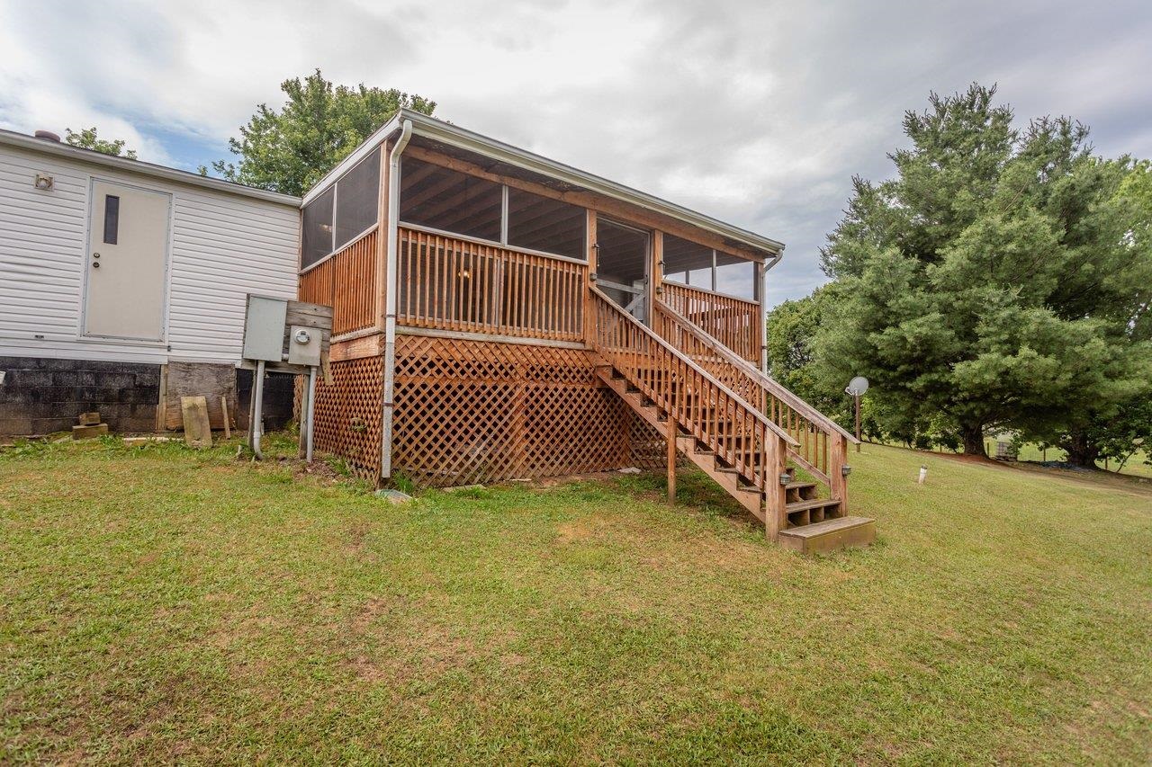 1859 QUICKSBURG RD, QUICKSBURG, Virginia 22847, 4 Bedrooms Bedrooms, ,2 BathroomsBathrooms,Residential,1859 QUICKSBURG RD,678838 MLS # 678838