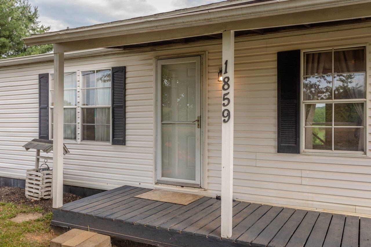 1859 QUICKSBURG RD, QUICKSBURG, Virginia 22847, 4 Bedrooms Bedrooms, ,2 BathroomsBathrooms,Residential,1859 QUICKSBURG RD,678838 MLS # 678838