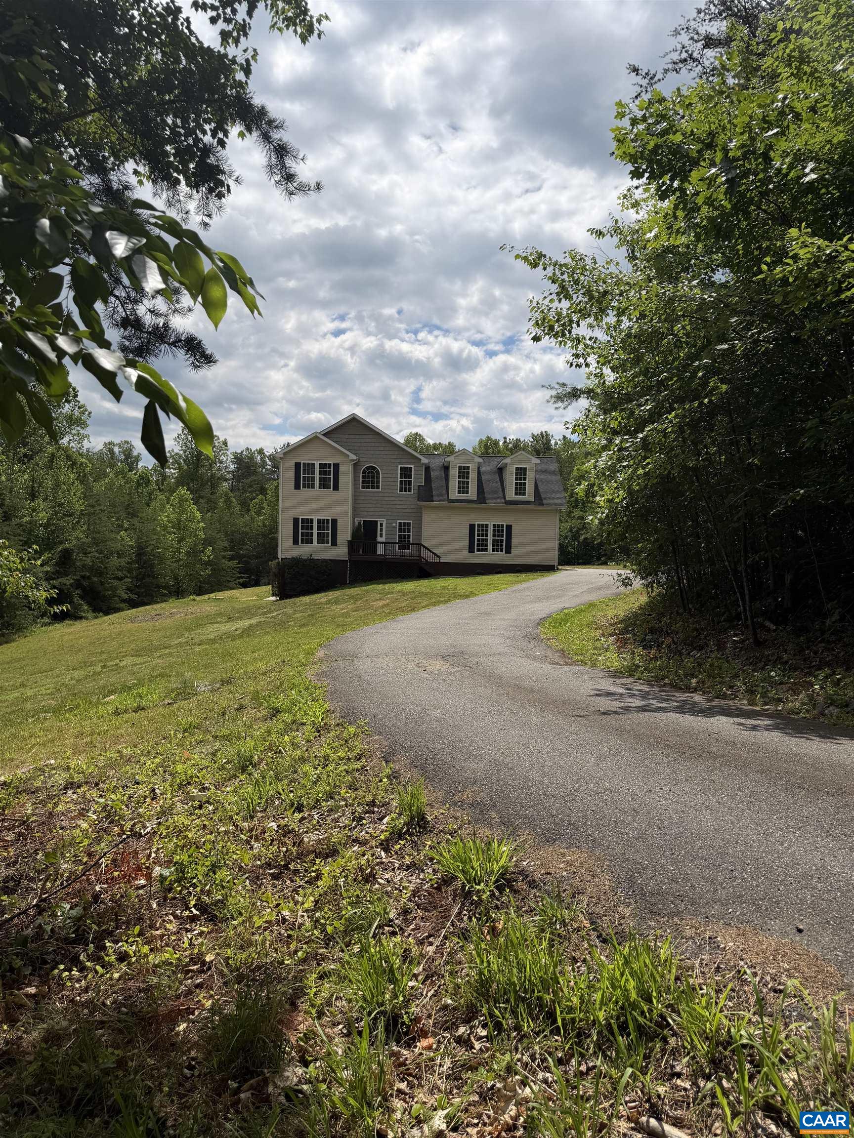 106 MOUNTAINSIDE DR, STANARDSVILLE, Virginia 22973, 4 Bedrooms Bedrooms, ,2 BathroomsBathrooms,Residential,106 MOUNTAINSIDE DR,678840 MLS # 678840