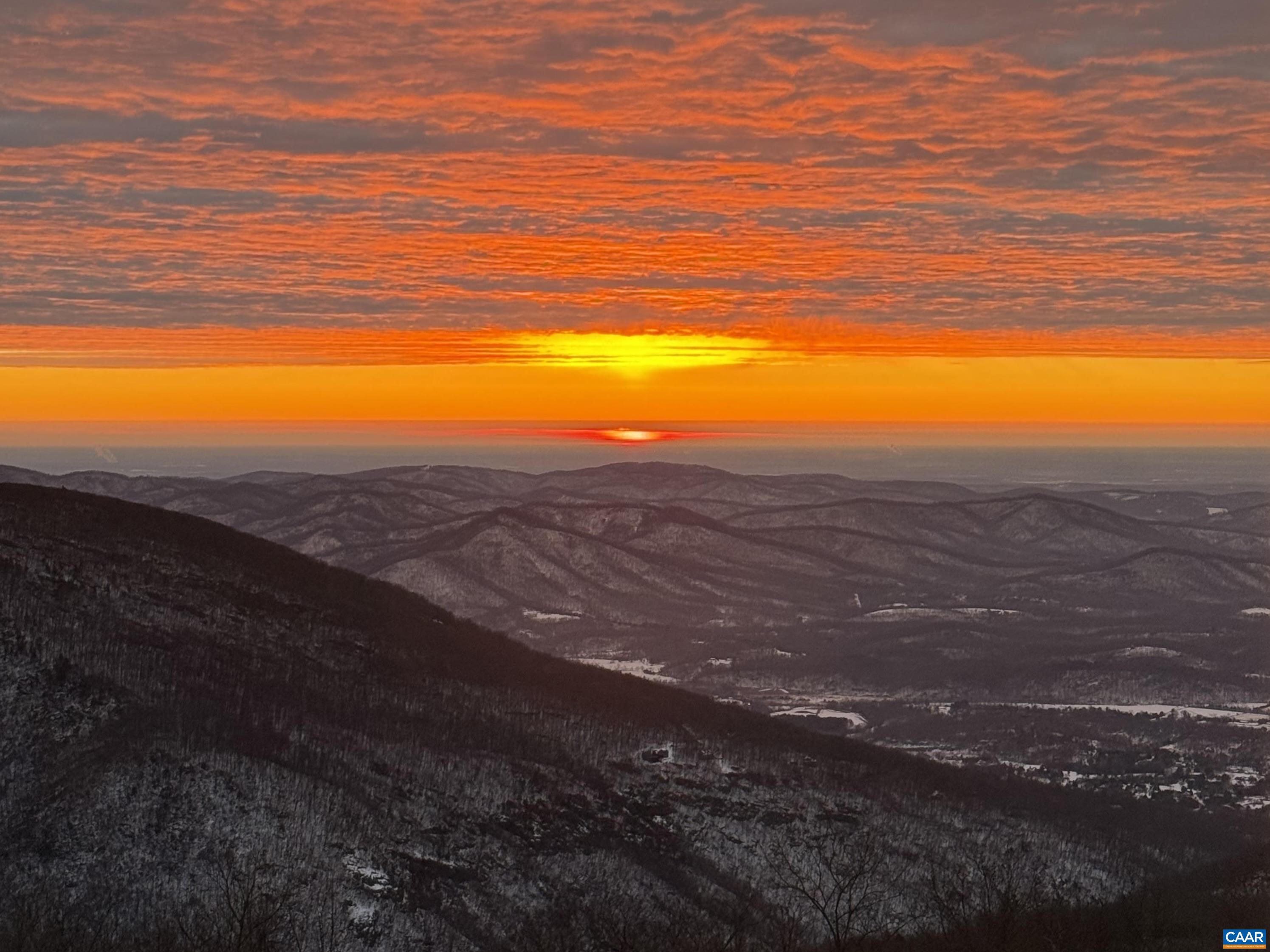 1933 HIGH RIDGE PL CONDOS, WINTERGREEN RESORT, Virginia 22967, 2 Bedrooms Bedrooms, ,2 BathroomsBathrooms,Residential,1933 HIGH RIDGE PL CONDOS,678841 MLS # 678841