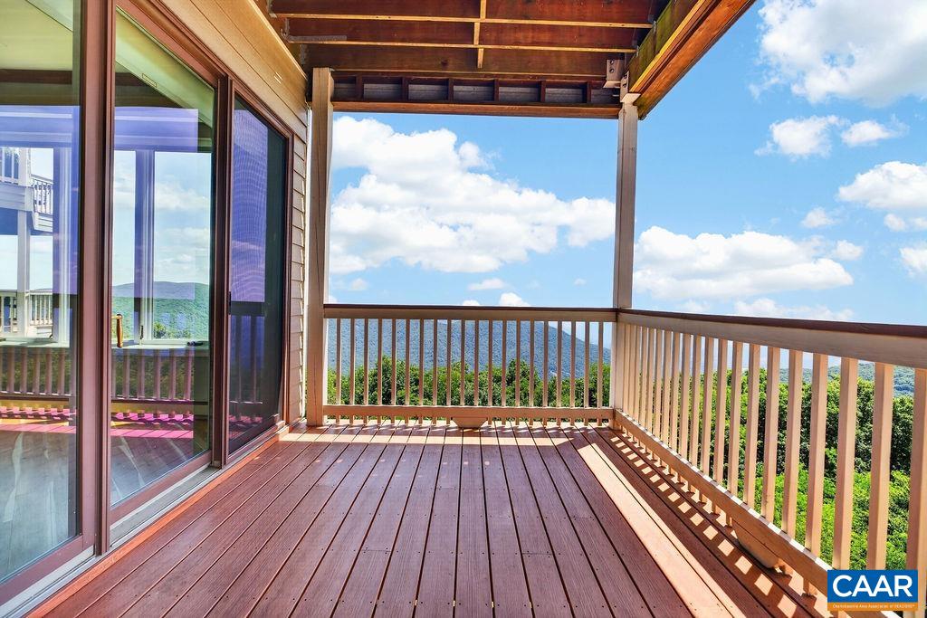 1933 HIGH RIDGE PL CONDOS, WINTERGREEN RESORT, Virginia 22967, 2 Bedrooms Bedrooms, ,2 BathroomsBathrooms,Residential,1933 HIGH RIDGE PL CONDOS,678841 MLS # 678841