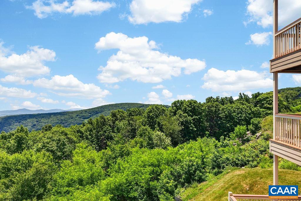 1933 HIGH RIDGE PL CONDOS, WINTERGREEN RESORT, Virginia 22967, 2 Bedrooms Bedrooms, ,2 BathroomsBathrooms,Residential,1933 HIGH RIDGE PL CONDOS,678841 MLS # 678841