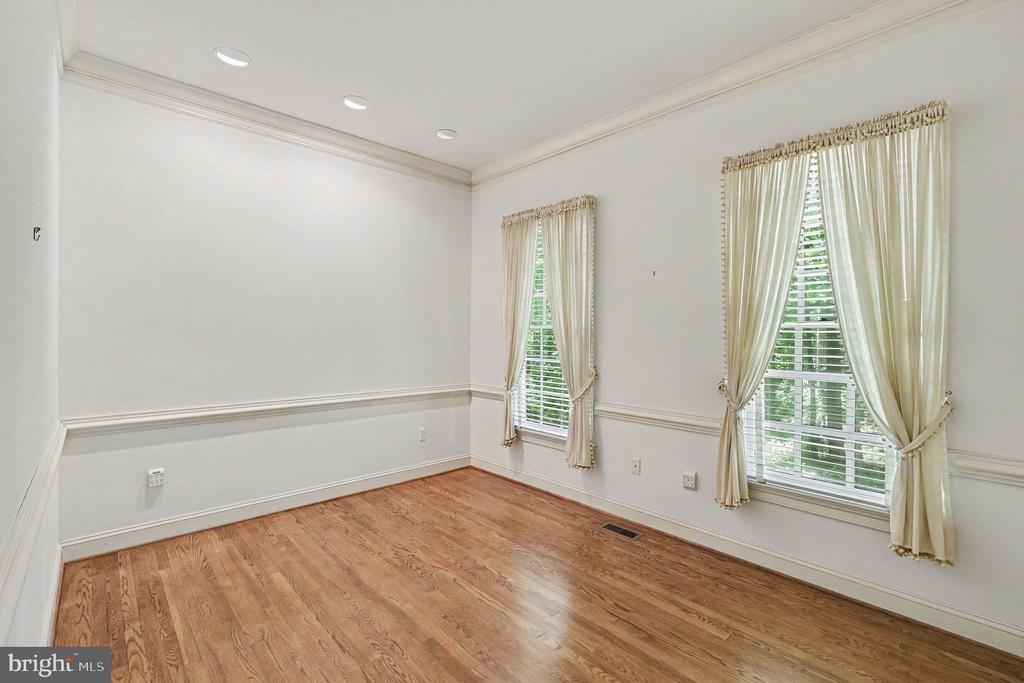 13517 5TH CORPS LN, FREDERICKSBURG, Virginia 22407, 4 Bedrooms Bedrooms, ,4 BathroomsBathrooms,Residential,13517 5TH CORPS LN,VASP2042614 MLS # VASP2042614