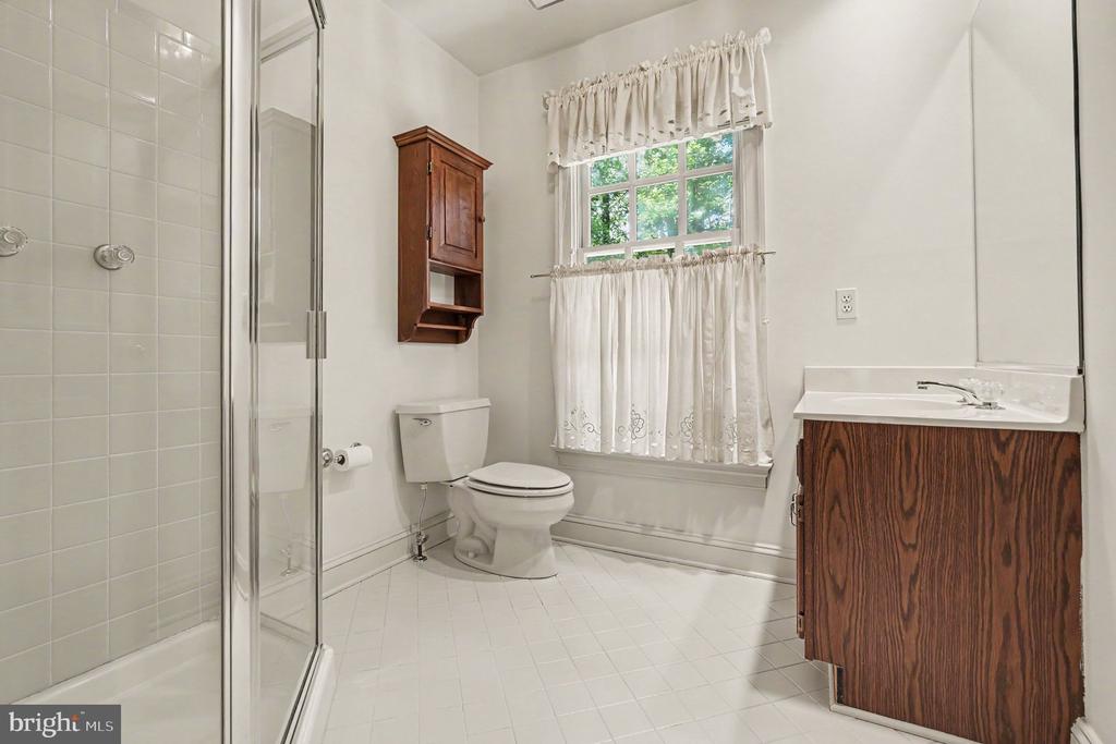 13517 5TH CORPS LN, FREDERICKSBURG, Virginia 22407, 4 Bedrooms Bedrooms, ,4 BathroomsBathrooms,Residential,13517 5TH CORPS LN,VASP2042614 MLS # VASP2042614