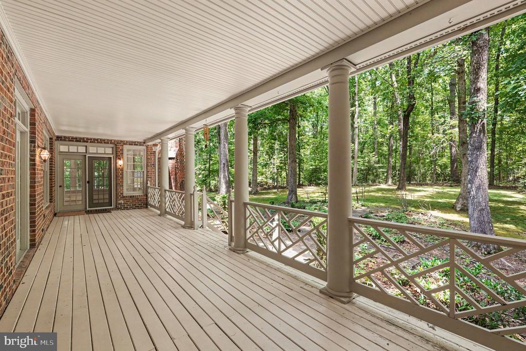13517 5TH CORPS LN, FREDERICKSBURG, Virginia 22407, 4 Bedrooms Bedrooms, ,4 BathroomsBathrooms,Residential,13517 5TH CORPS LN,VASP2042614 MLS # VASP2042614