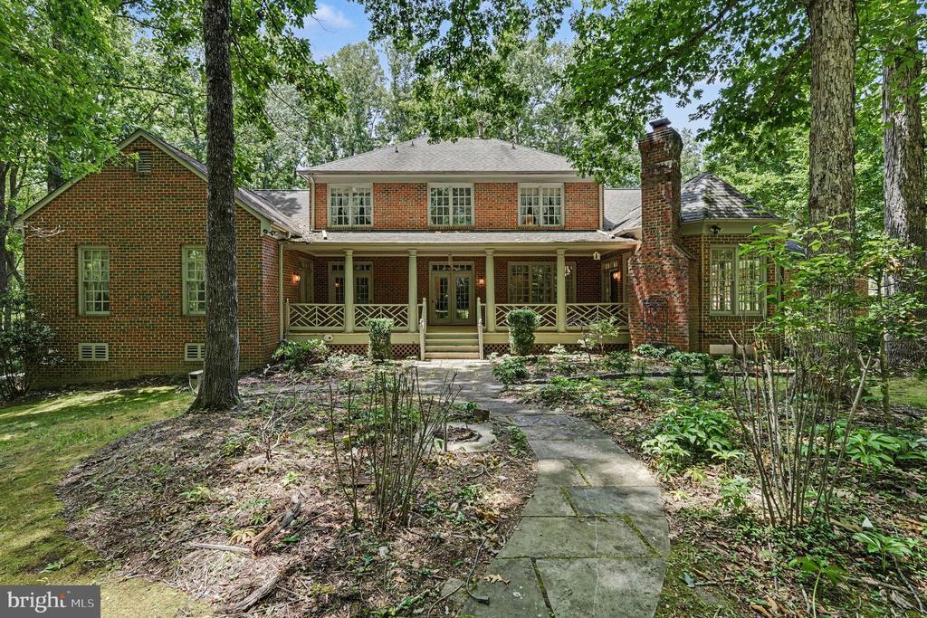 13517 5TH CORPS LN, FREDERICKSBURG, Virginia 22407, 4 Bedrooms Bedrooms, ,4 BathroomsBathrooms,Residential,13517 5TH CORPS LN,VASP2042614 MLS # VASP2042614