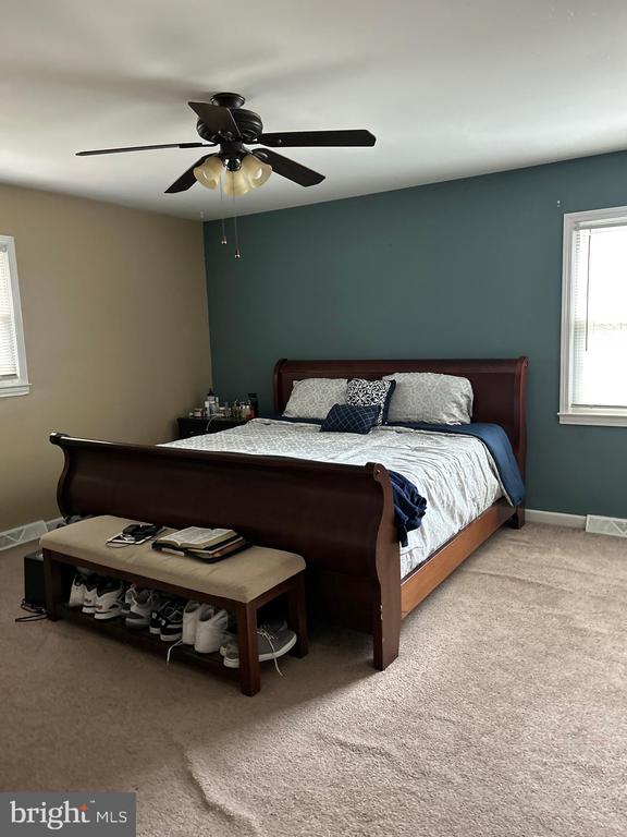 5502 LARCH ST, FREDERICKSBURG, Virginia 22407, 3 Bedrooms Bedrooms, ,2 BathroomsBathrooms,Residential,5502 LARCH ST,VASP2042640 MLS # VASP2042640