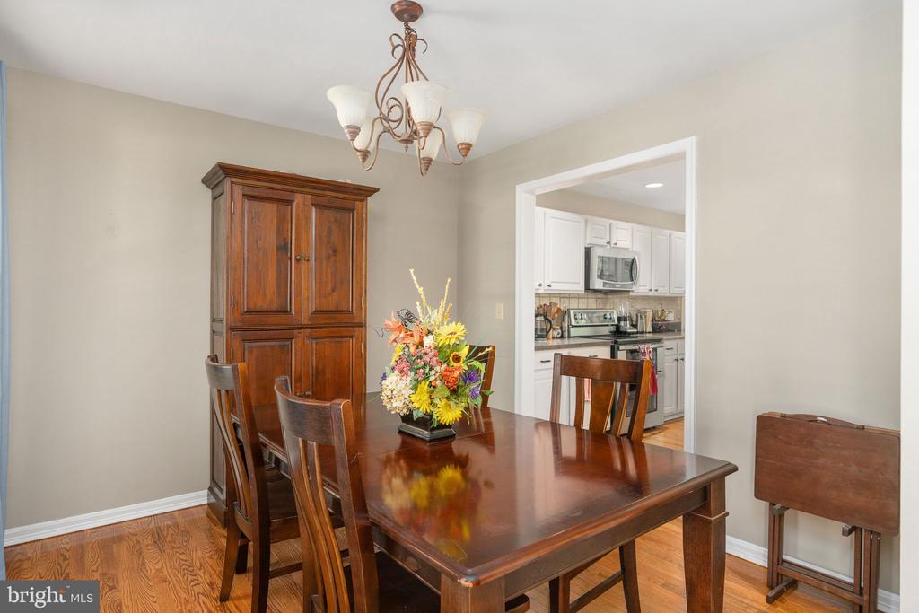 9609 NORWICK LN, FREDERICKSBURG, Virginia 22408, 4 Bedrooms Bedrooms, ,3 BathroomsBathrooms,Residential,9609 NORWICK LN,VASP2042740 MLS # VASP2042740