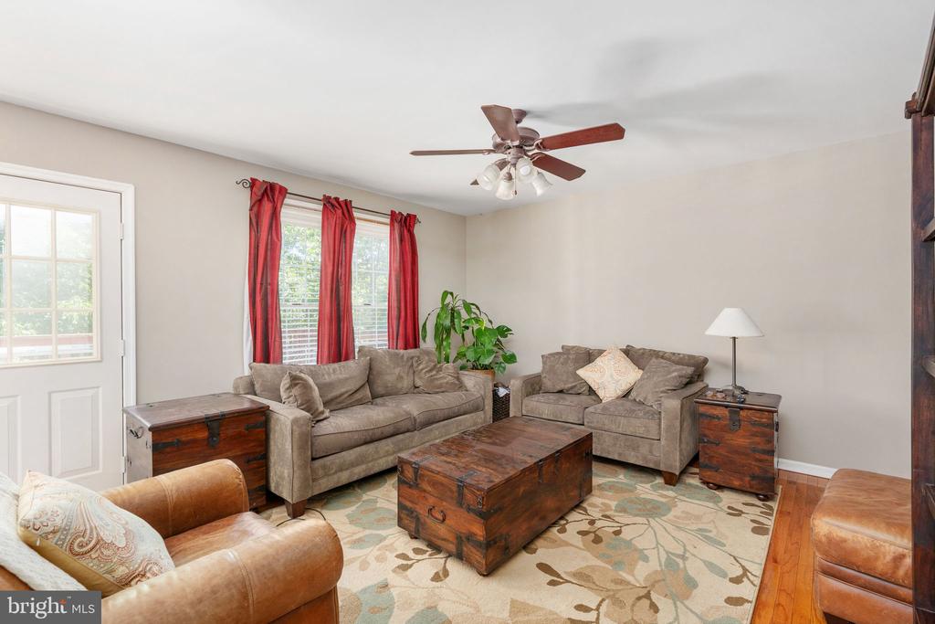 9609 NORWICK LN, FREDERICKSBURG, Virginia 22408, 4 Bedrooms Bedrooms, ,3 BathroomsBathrooms,Residential,9609 NORWICK LN,VASP2042740 MLS # VASP2042740