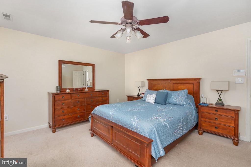 9609 NORWICK LN, FREDERICKSBURG, Virginia 22408, 4 Bedrooms Bedrooms, ,3 BathroomsBathrooms,Residential,9609 NORWICK LN,VASP2042740 MLS # VASP2042740
