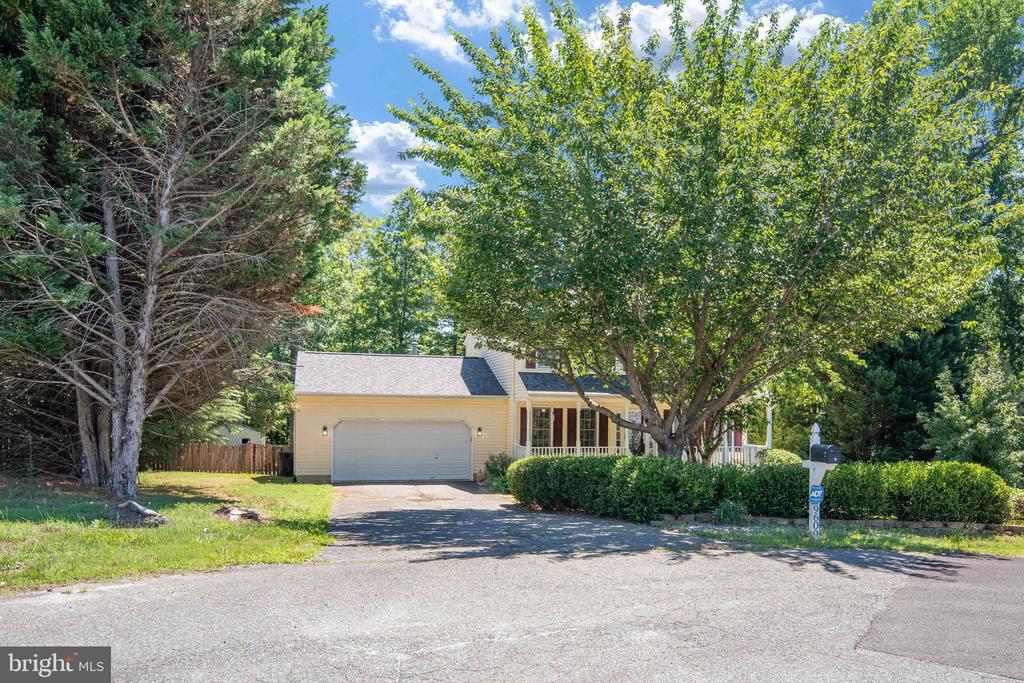 9609 NORWICK LN, FREDERICKSBURG, Virginia 22408, 4 Bedrooms Bedrooms, ,3 BathroomsBathrooms,Residential,9609 NORWICK LN,VASP2042740 MLS # VASP2042740