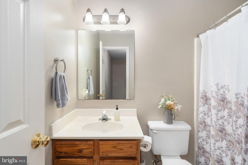 9609 NORWICK LN, FREDERICKSBURG, Virginia 22408, 4 Bedrooms Bedrooms, ,3 BathroomsBathrooms,Residential,9609 NORWICK LN,VASP2042740 MLS # VASP2042740