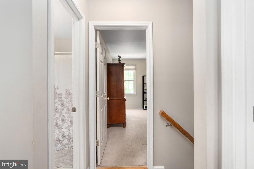 9609 NORWICK LN, FREDERICKSBURG, Virginia 22408, 4 Bedrooms Bedrooms, ,3 BathroomsBathrooms,Residential,9609 NORWICK LN,VASP2042740 MLS # VASP2042740