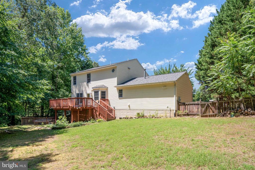 9609 NORWICK LN, FREDERICKSBURG, Virginia 22408, 4 Bedrooms Bedrooms, ,3 BathroomsBathrooms,Residential,9609 NORWICK LN,VASP2042740 MLS # VASP2042740