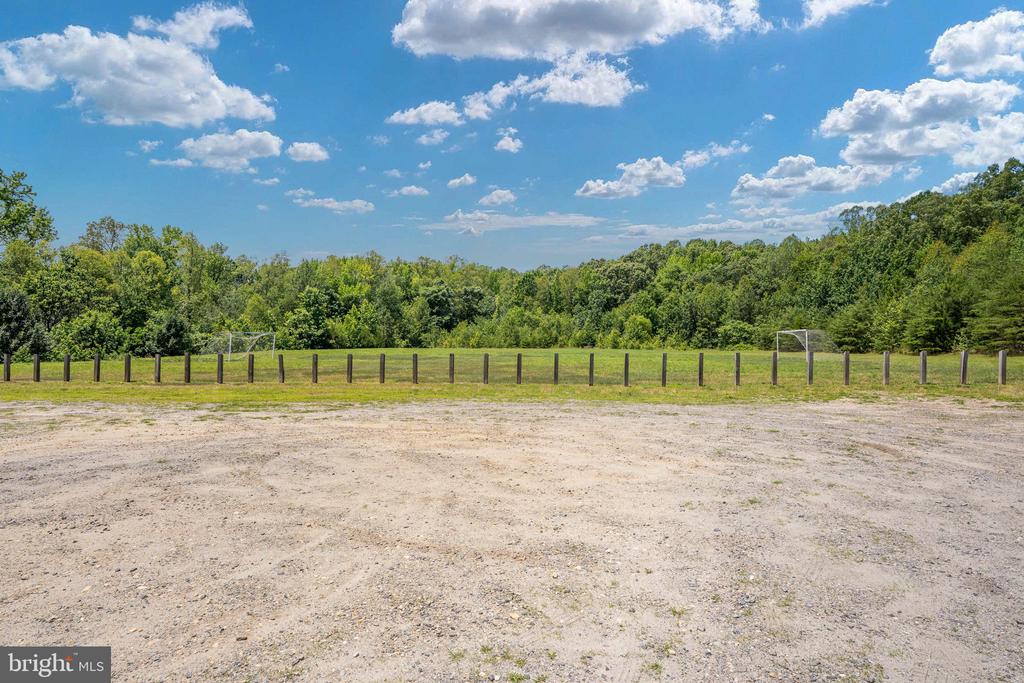 9609 NORWICK LN, FREDERICKSBURG, Virginia 22408, 4 Bedrooms Bedrooms, ,3 BathroomsBathrooms,Residential,9609 NORWICK LN,VASP2042740 MLS # VASP2042740