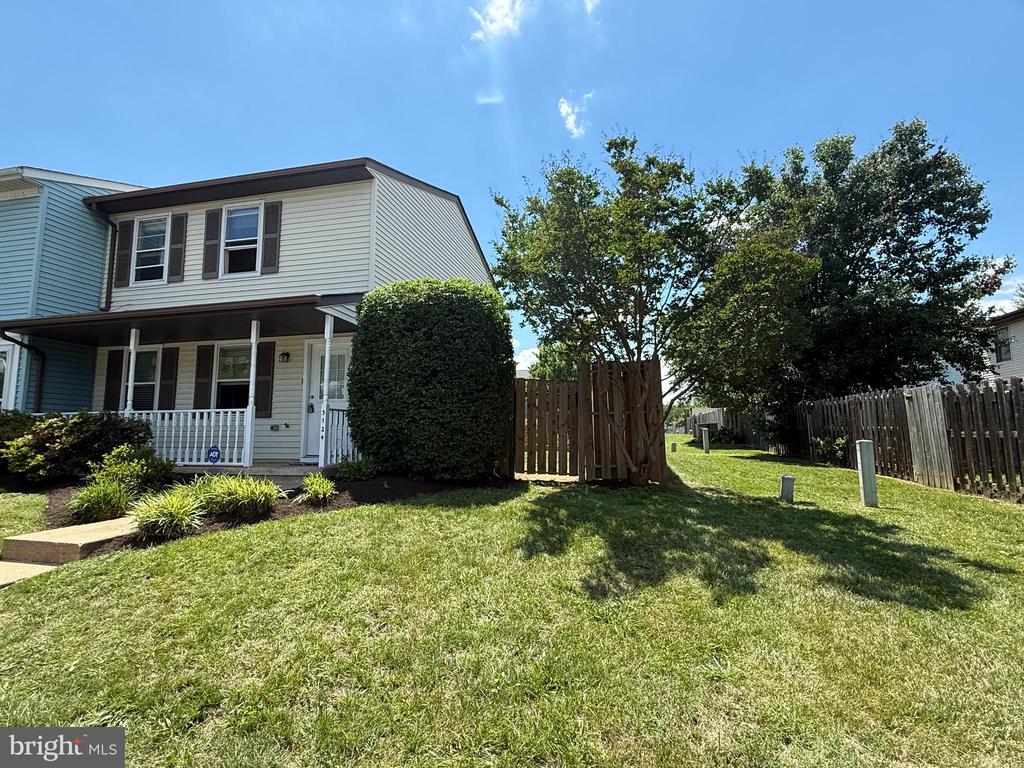 5124 PECAN DR, FREDERICKSBURG, Virginia 22407, 2 Bedrooms Bedrooms, ,1 BathroomBathrooms,Residential,BREEZEWOOD,5124 PECAN DR,VASP2042804 MLS # VASP2042804