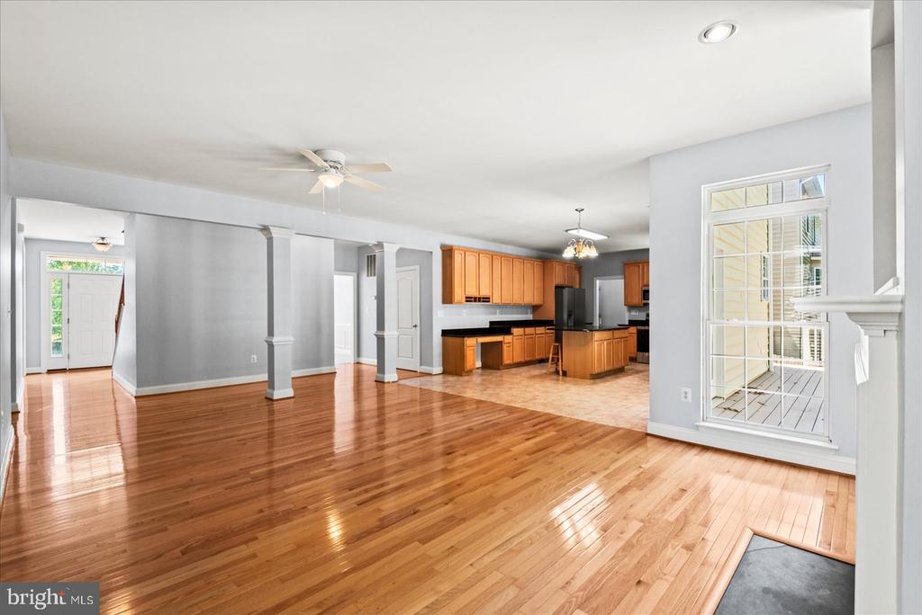 9912 HOLLAND MEADOWS CT, FREDERICKSBURG, Virginia 22408, 6 Bedrooms Bedrooms, ,4 BathroomsBathrooms,Residential,9912 HOLLAND MEADOWS CT,VASP2042824 MLS # VASP2042824