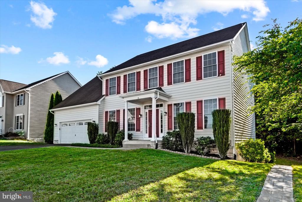 9912 HOLLAND MEADOWS CT, FREDERICKSBURG, Virginia 22408, 6 Bedrooms Bedrooms, ,4 BathroomsBathrooms,Residential,9912 HOLLAND MEADOWS CT,VASP2042824 MLS # VASP2042824