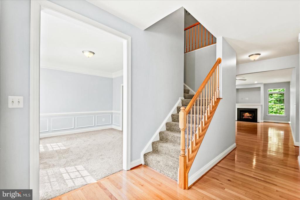 9912 HOLLAND MEADOWS CT, FREDERICKSBURG, Virginia 22408, 6 Bedrooms Bedrooms, ,4 BathroomsBathrooms,Residential,9912 HOLLAND MEADOWS CT,VASP2042824 MLS # VASP2042824