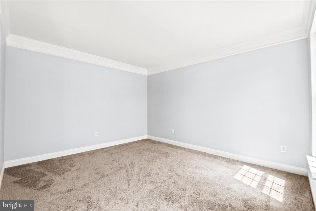 9912 HOLLAND MEADOWS CT, FREDERICKSBURG, Virginia 22408, 6 Bedrooms Bedrooms, ,4 BathroomsBathrooms,Residential,9912 HOLLAND MEADOWS CT,VASP2042824 MLS # VASP2042824