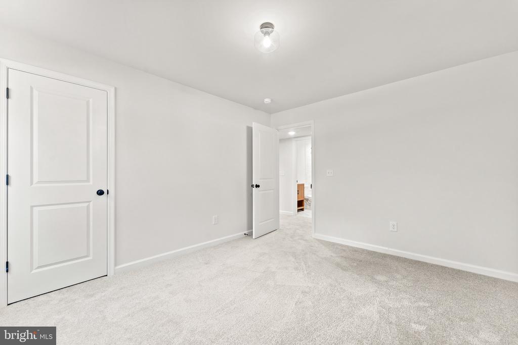 12817 PLANTATION DR, SPOTSYLVANIA, Virginia 22551, 5 Bedrooms Bedrooms, ,3 BathroomsBathrooms,Residential,12817 PLANTATION DR,VASP2042908 MLS # VASP2042908