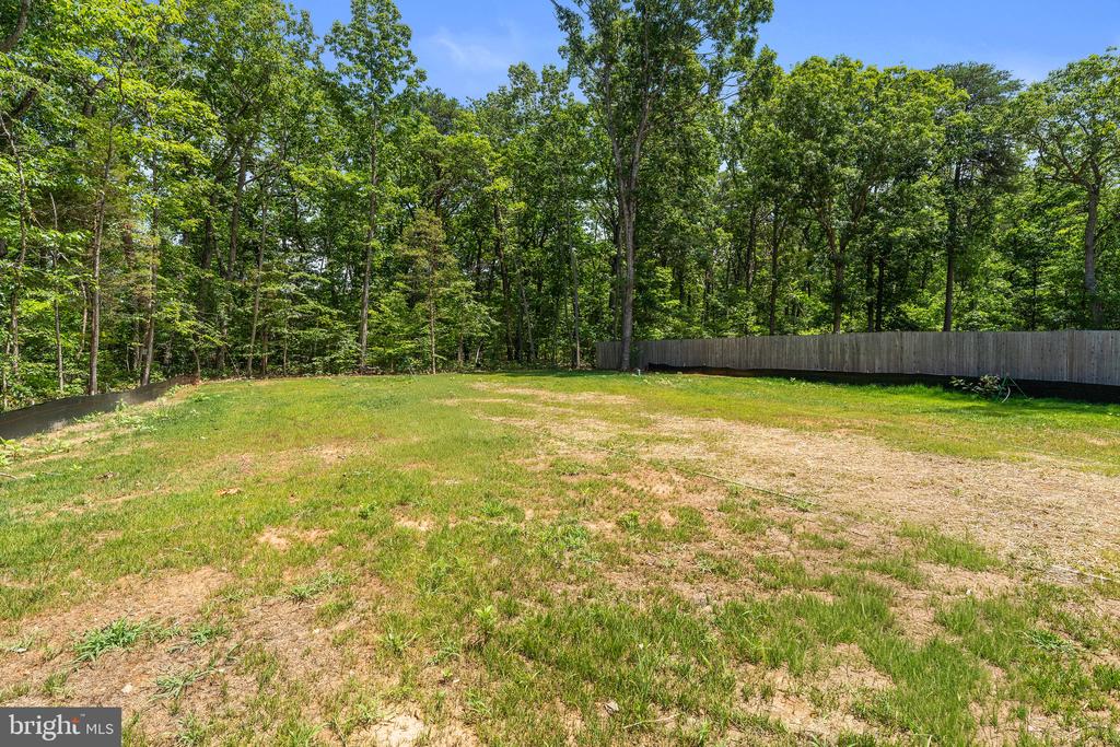 12817 PLANTATION DR, SPOTSYLVANIA, Virginia 22551, 5 Bedrooms Bedrooms, ,3 BathroomsBathrooms,Residential,12817 PLANTATION DR,VASP2042908 MLS # VASP2042908