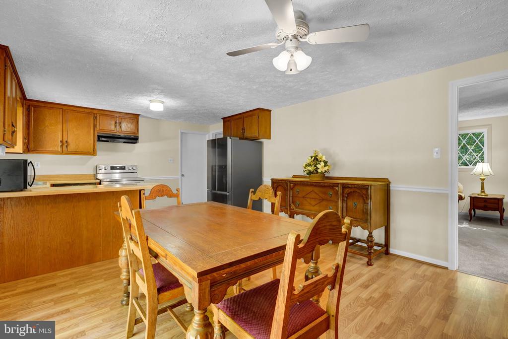 6067 PILGRIMS REST RD, BROAD RUN, Virginia 20137, 3 Bedrooms Bedrooms, ,2 BathroomsBathrooms,Residential,6067 PILGRIMS REST RD,VAFQ2022692 MLS # VAFQ2022692