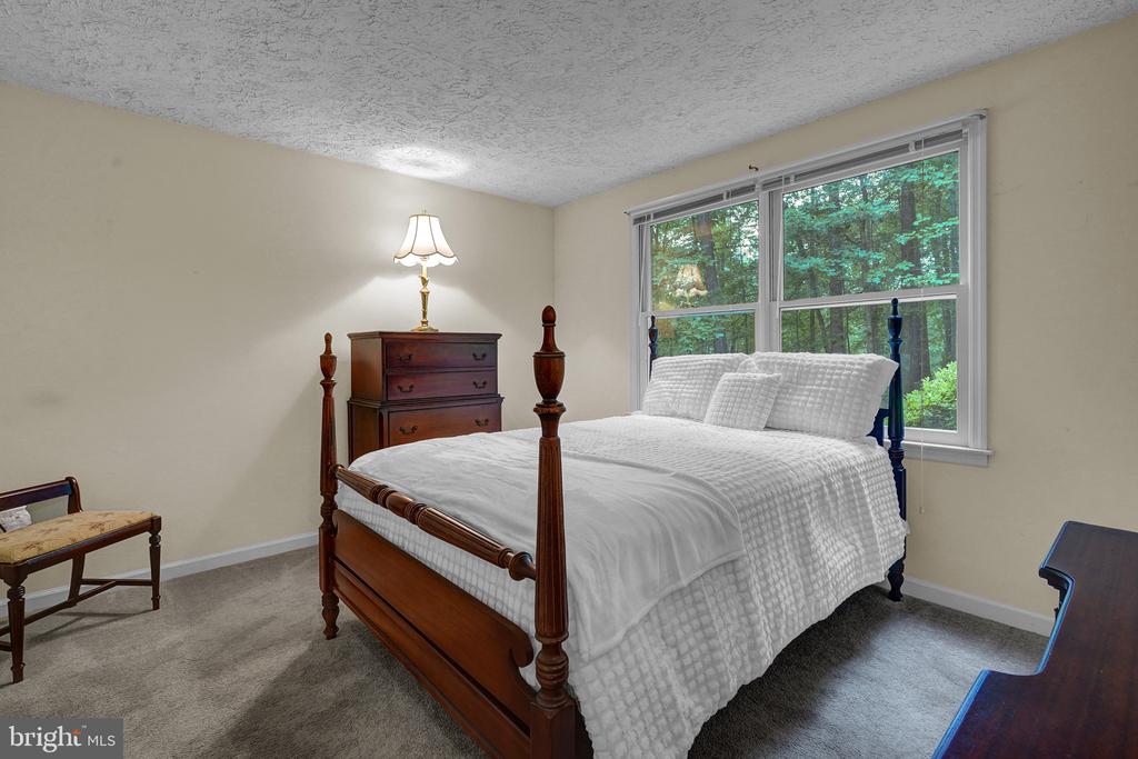 6067 PILGRIMS REST RD, BROAD RUN, Virginia 20137, 3 Bedrooms Bedrooms, ,2 BathroomsBathrooms,Residential,6067 PILGRIMS REST RD,VAFQ2022692 MLS # VAFQ2022692