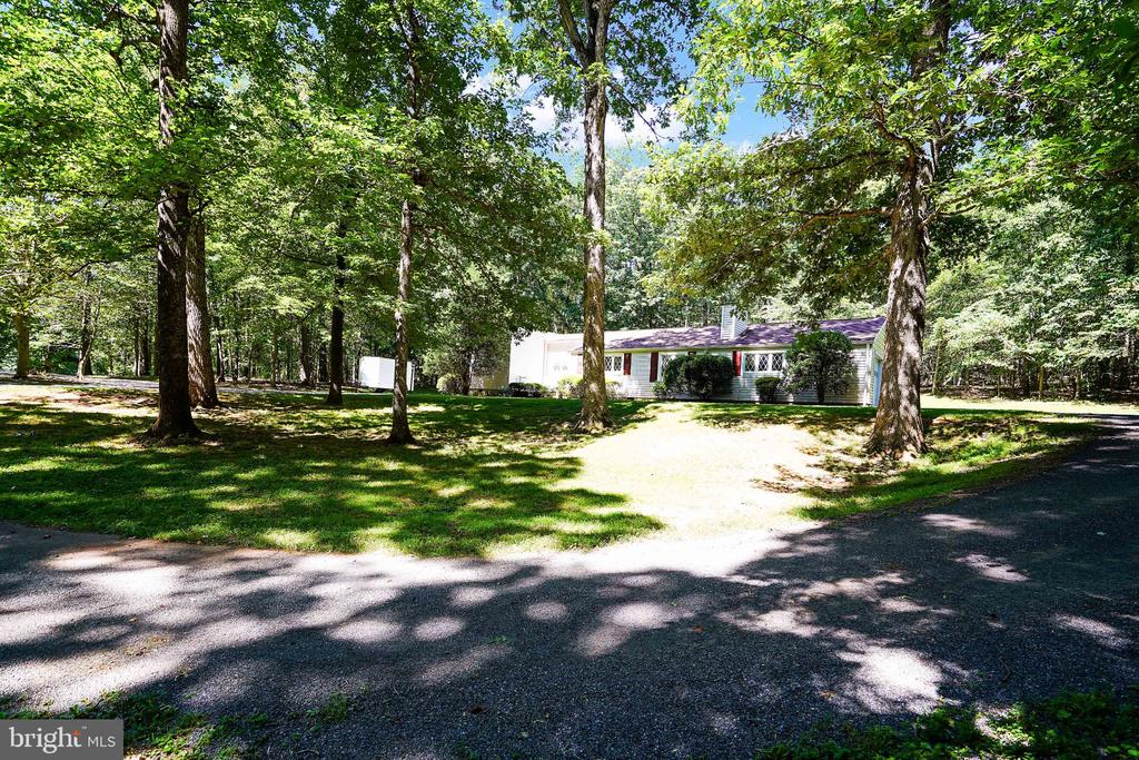 6067 PILGRIMS REST RD, BROAD RUN, Virginia 20137, 3 Bedrooms Bedrooms, ,2 BathroomsBathrooms,Residential,6067 PILGRIMS REST RD,VAFQ2022692 MLS # VAFQ2022692
