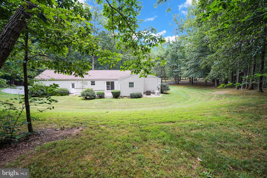 6067 PILGRIMS REST RD, BROAD RUN, Virginia 20137, 3 Bedrooms Bedrooms, ,2 BathroomsBathrooms,Residential,6067 PILGRIMS REST RD,VAFQ2022692 MLS # VAFQ2022692