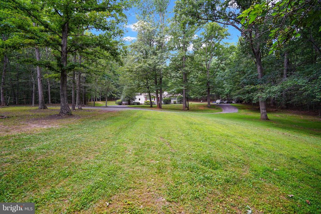6067 PILGRIMS REST RD, BROAD RUN, Virginia 20137, 3 Bedrooms Bedrooms, ,2 BathroomsBathrooms,Residential,6067 PILGRIMS REST RD,VAFQ2022692 MLS # VAFQ2022692