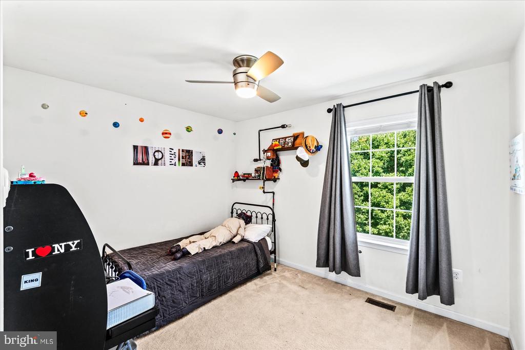 643 PELHAMS REACH DR, CULPEPER, Virginia 22701, 4 Bedrooms Bedrooms, ,3 BathroomsBathrooms,Residential,643 PELHAMS REACH DR,VACU2014110 MLS # VACU2014110