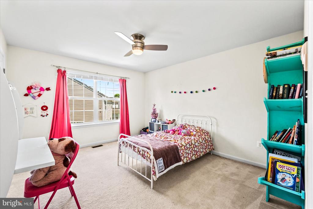 643 PELHAMS REACH DR, CULPEPER, Virginia 22701, 4 Bedrooms Bedrooms, ,3 BathroomsBathrooms,Residential,643 PELHAMS REACH DR,VACU2014110 MLS # VACU2014110