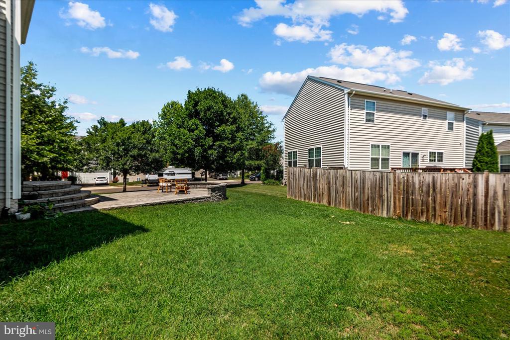 643 PELHAMS REACH DR, CULPEPER, Virginia 22701, 4 Bedrooms Bedrooms, ,3 BathroomsBathrooms,Residential,643 PELHAMS REACH DR,VACU2014110 MLS # VACU2014110
