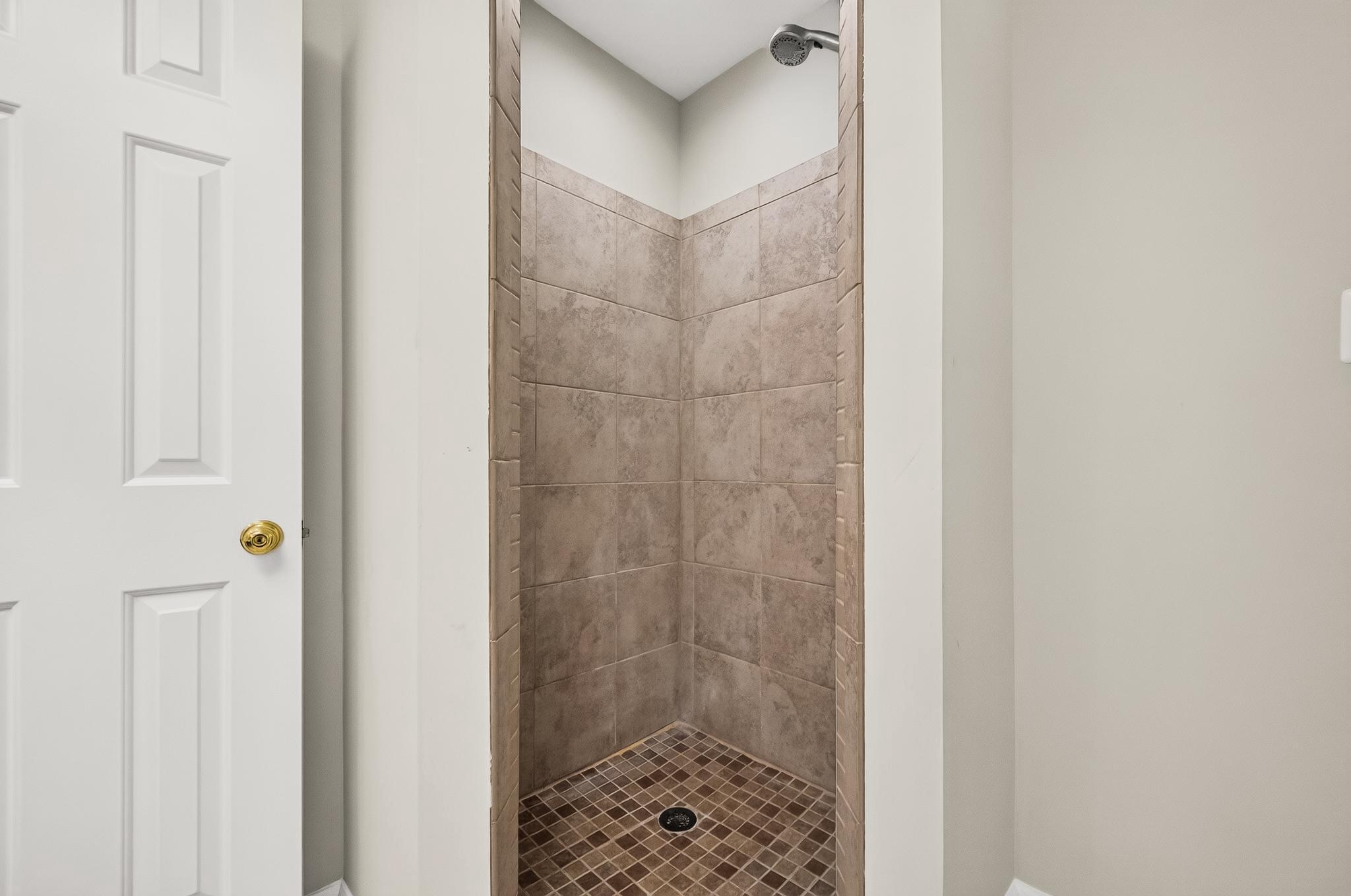5645 COUNTRYSIDE CIR, JEFFERSONTON, Virginia 22724, 4 Bedrooms Bedrooms, ,4 BathroomsBathrooms,Residential,5645 COUNTRYSIDE CIR,VACU2014118 MLS # VACU2014118