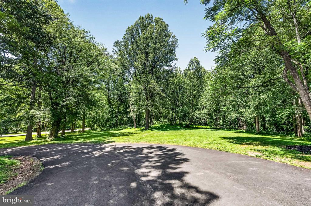 5645 COUNTRYSIDE CIR, JEFFERSONTON, Virginia 22724, 4 Bedrooms Bedrooms, ,4 BathroomsBathrooms,Residential,5645 COUNTRYSIDE CIR,VACU2014118 MLS # VACU2014118