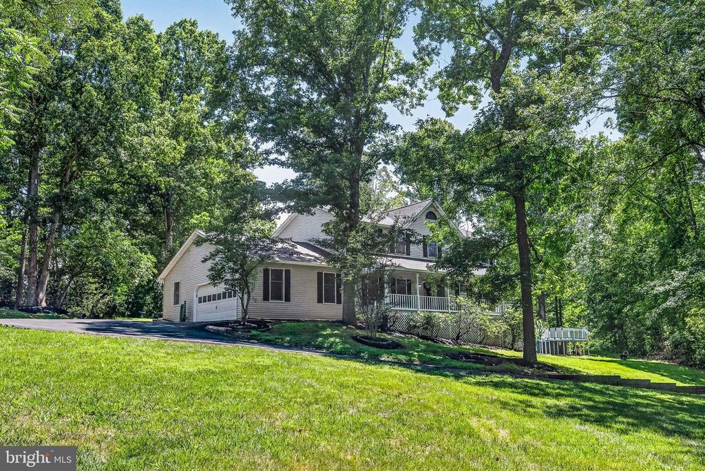5645 COUNTRYSIDE CIR, JEFFERSONTON, Virginia 22724, 4 Bedrooms Bedrooms, ,4 BathroomsBathrooms,Residential,5645 COUNTRYSIDE CIR,VACU2014118 MLS # VACU2014118